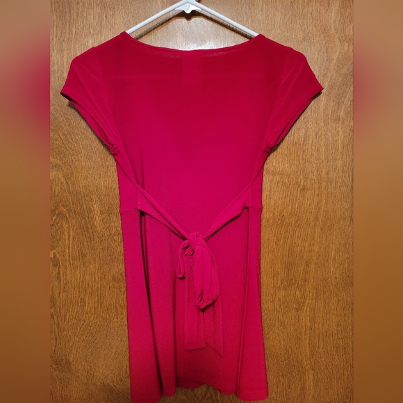 Red Wrapper Tie Back Top Junior's Small - Picture 6 of 11